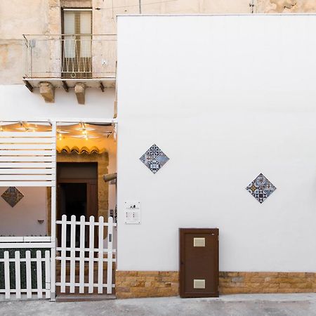 Вилла Centro Storico Sciacca - Casa Di Pisa Cortile Termine Экстерьер фото